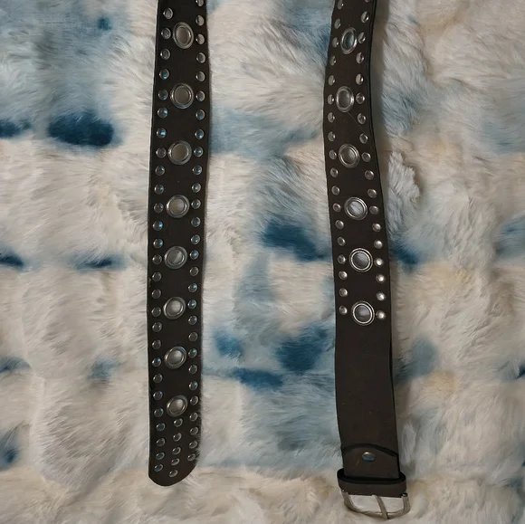 Source Unknown Brown Studded Grommet Belt - Picture 6 of 6